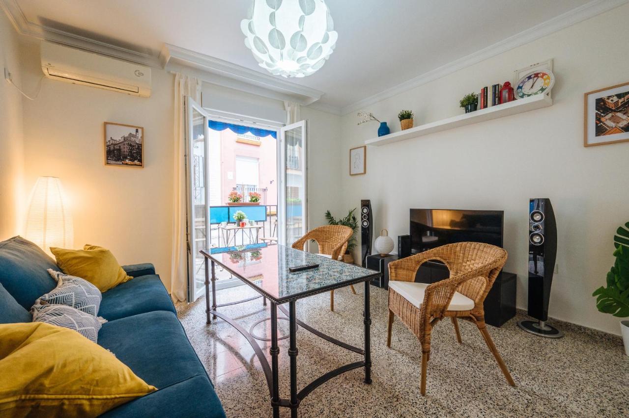 Muro De Los Navarros Suite Apartment Seville Exterior photo